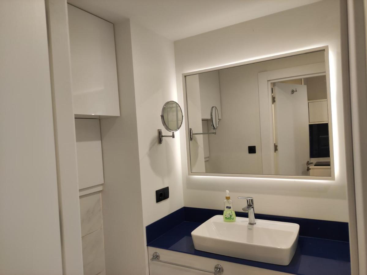Apartament Orbi City- Ximshiashvili 7 Batumi Exterior photo